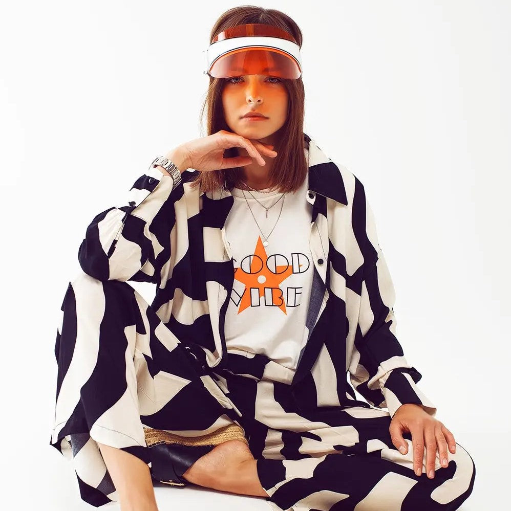Relaxed Shirt in Black Abstract Print