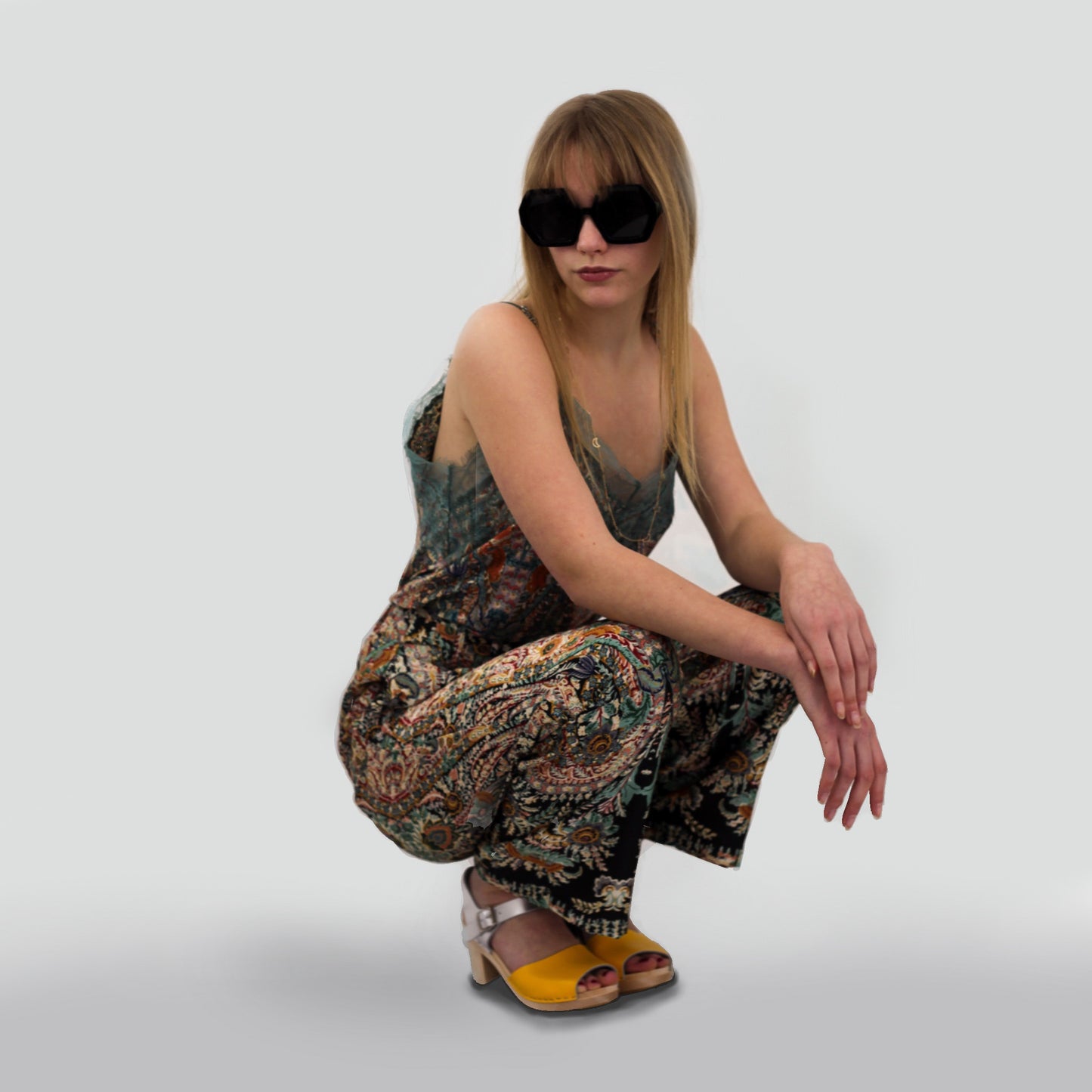 Wide Leg Trousers in Silky Paisley Print