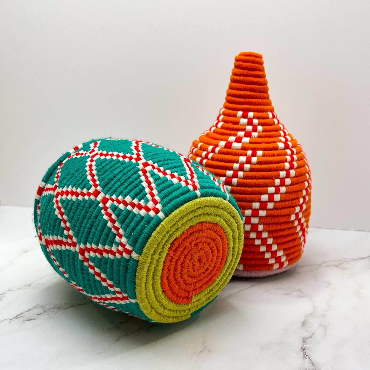 Wool Pot With Lid