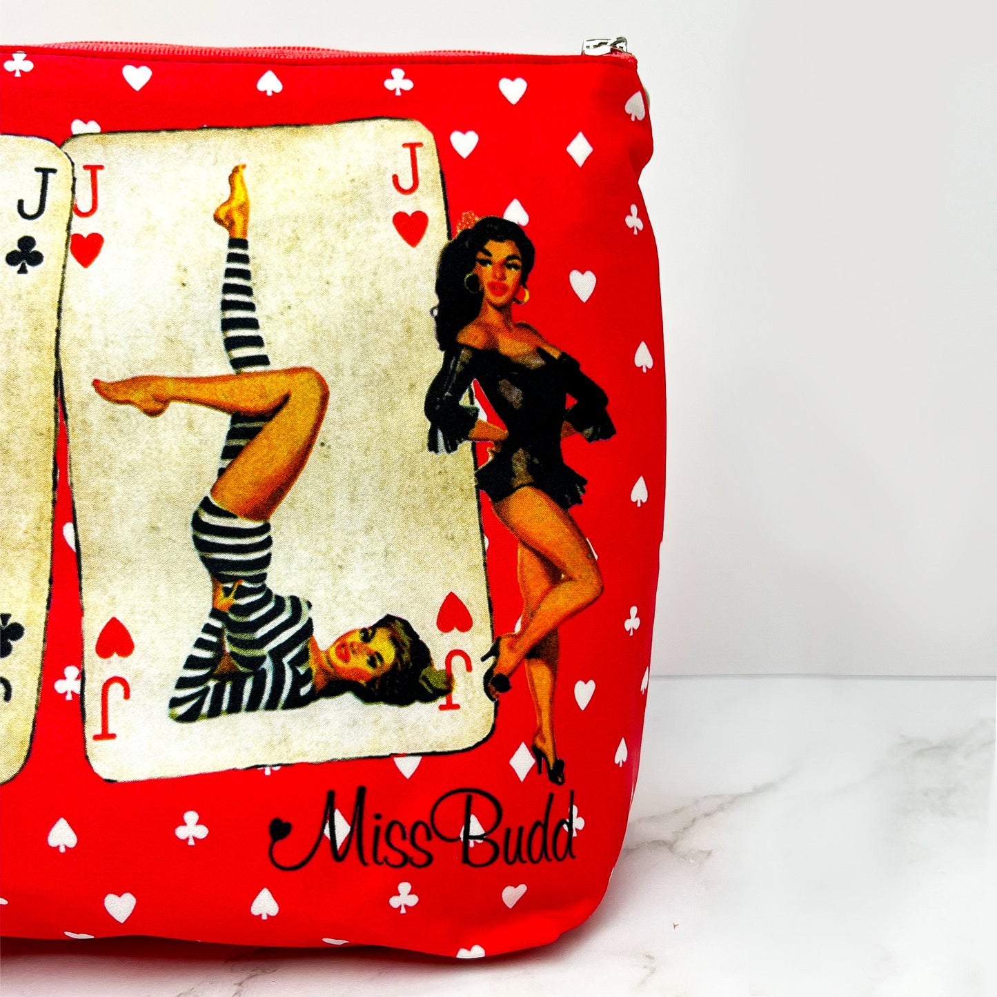 Pin Ups Pouch