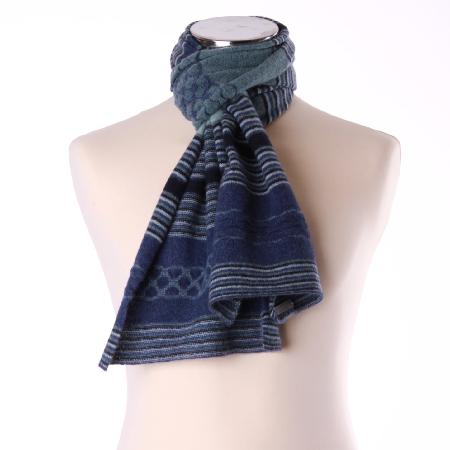 Tuck & Striped Scarf