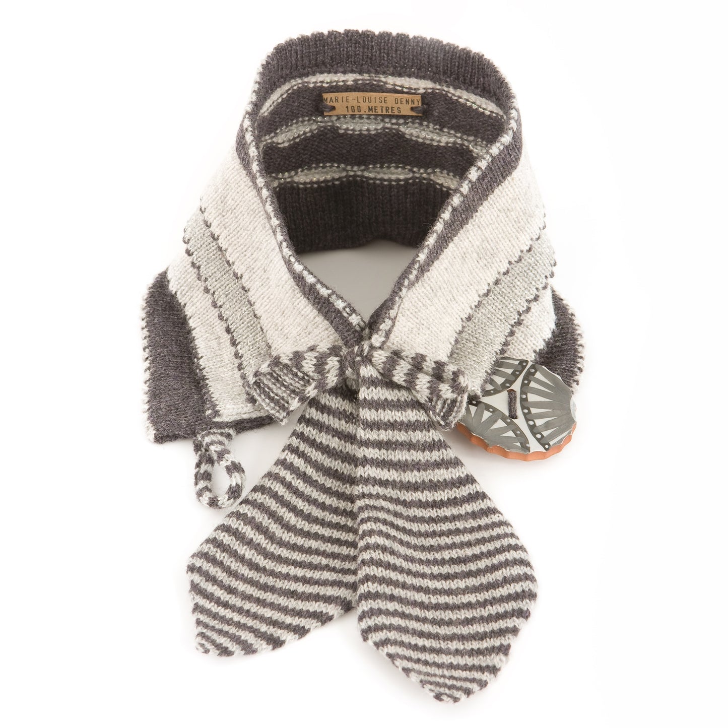 Picot Frill Collar